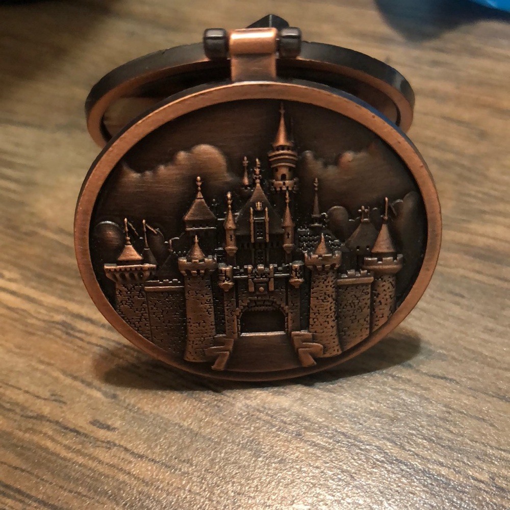Bronze Castle Walt Disney Pin